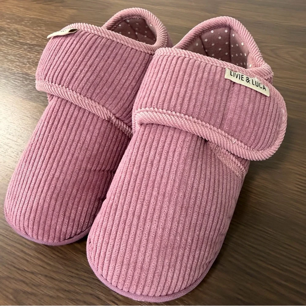 Livie & Luca Hug Rose Corduroy‎ Kids Slippers Size Large (12/13) NWOT